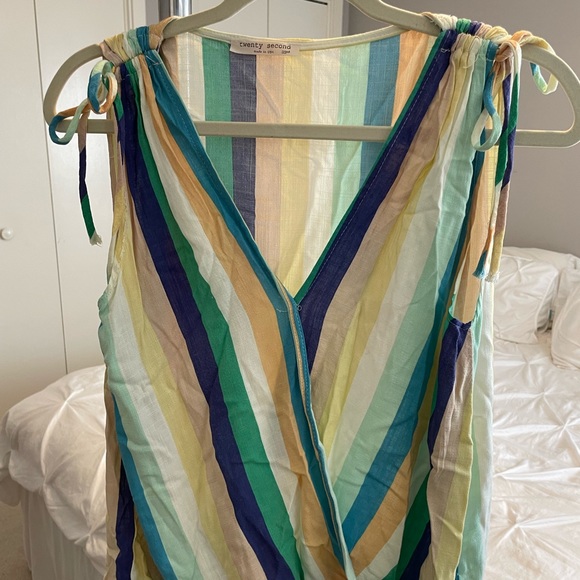 Twenty Second Sleeveless Stripe Top - Picture 1 of 5